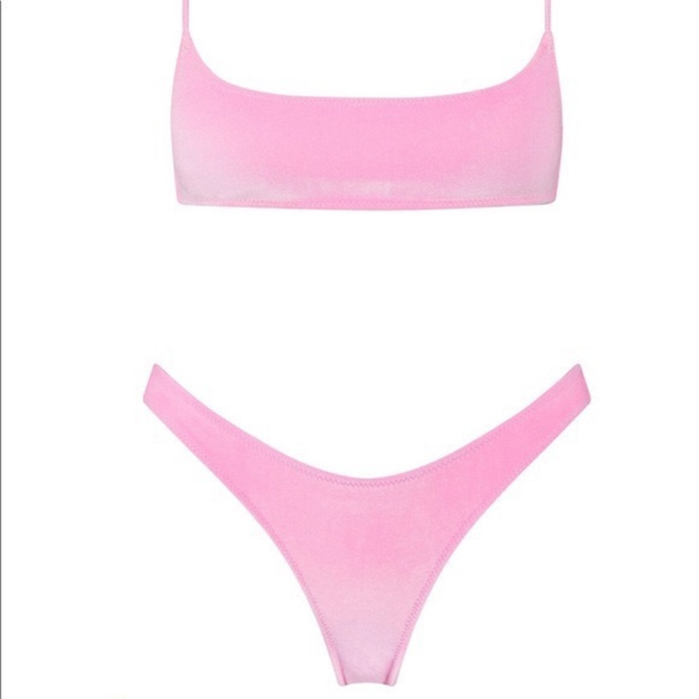 DO NOT BUY!!! ISO TRIANGL DREAMLAND BIKINI IN PINK